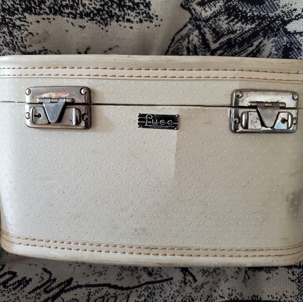 Vintage Luce Vanity Makeup Train Case